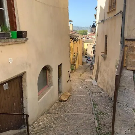 Duplex De Luxe à élégance Et Confort 100m2 Climatisées Trévoux